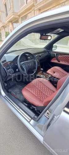 Mercedes E 270 2002, 350,000 km - 2.7 l - Bakı
