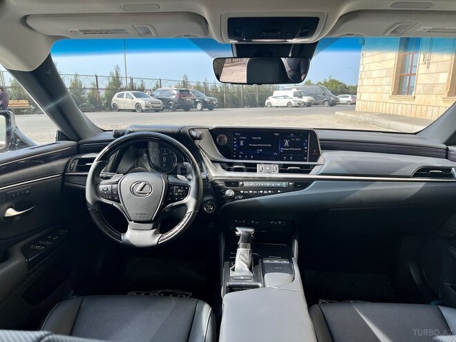 Lexus ES 250 2020, 21,600 km - 2.5 l - Bakı