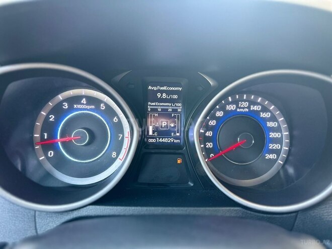 Hyundai Elantra 2014, 144,829 km - 1.8 l - Bakı