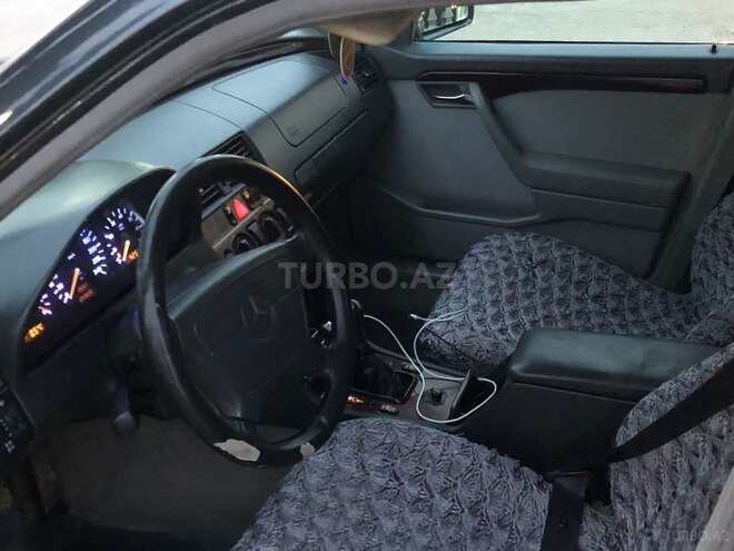 Mercedes C 180 1996, 268,118 km - 1.8 l - Gəncə