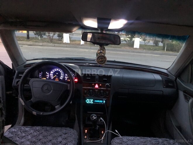 Mercedes C 180 1996, 268,118 km - 1.8 l - Gəncə