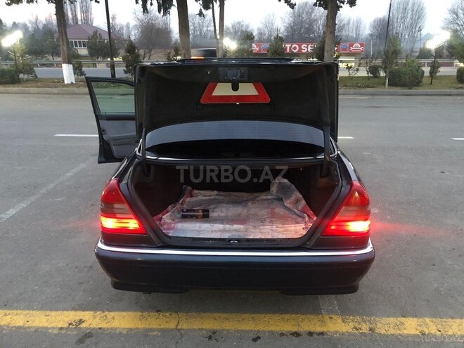 Mercedes C 180 1996, 268,118 km - 1.8 l - Gəncə