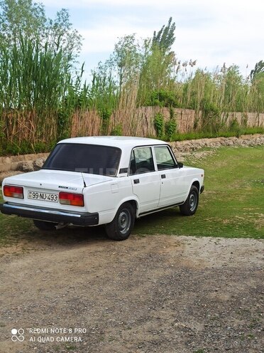 LADA (VAZ) 2107 2006, 32,200 km - 1.6 л - Şirvan