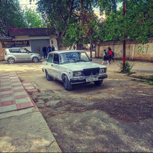 LADA (VAZ) 2107 2006, 32,200 km - 1.6 л - Şirvan