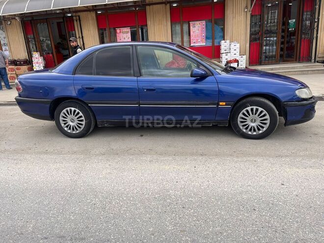 Opel Omega 1998, 213,546 km - 2.0 l - Quba