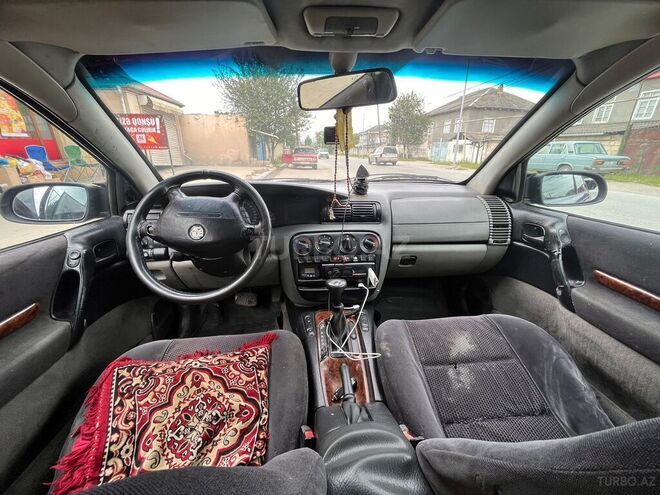 Opel Omega 1998, 213,546 km - 2.0 l - Quba