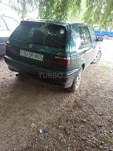 Volkswagen Golf 1996, 253,000 km - 1.8 l - Saatlı