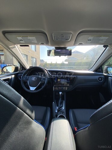 Toyota Corolla 2017, 115,766 km - 1.8 л - Bakı
