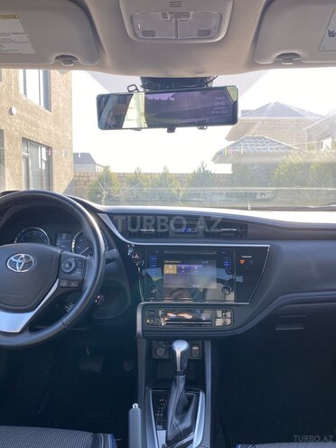 Toyota Corolla 2017, 115,766 km - 1.8 л - Bakı