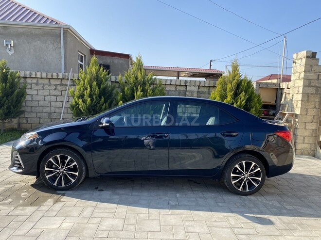 Toyota Corolla 2017, 115,766 km - 1.8 л - Bakı