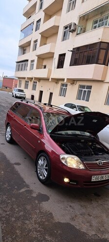 Toyota Corolla 2005, 196,000 km - 1.4 л - Tovuz