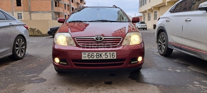 Toyota Corolla 2005, 196,000 km - 1.4 л - Tovuz