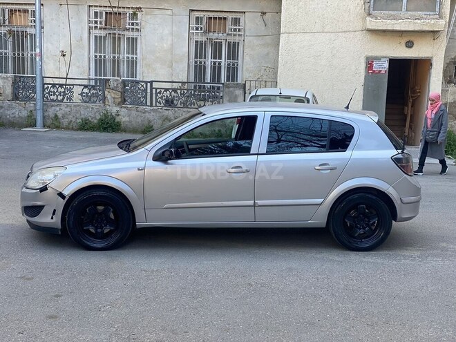 Opel Astra 2007, 325,100 km - 1.3 л - Bakı