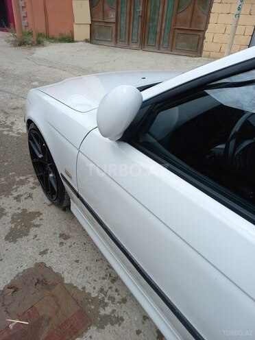 BMW 525 2003, 380,000 km - 2.5 л - Bakı