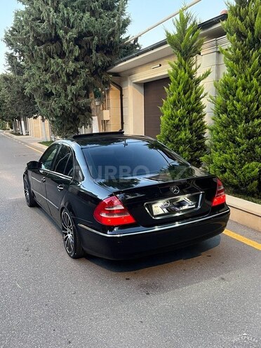 Mercedes E 240 2004, 251,000 km - 2.6 l - Bakı