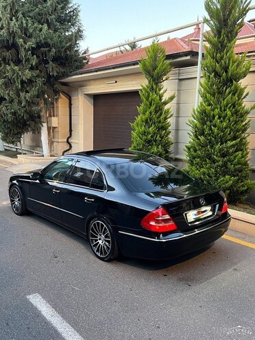 Mercedes E 240 2004, 251,000 km - 2.6 l - Bakı