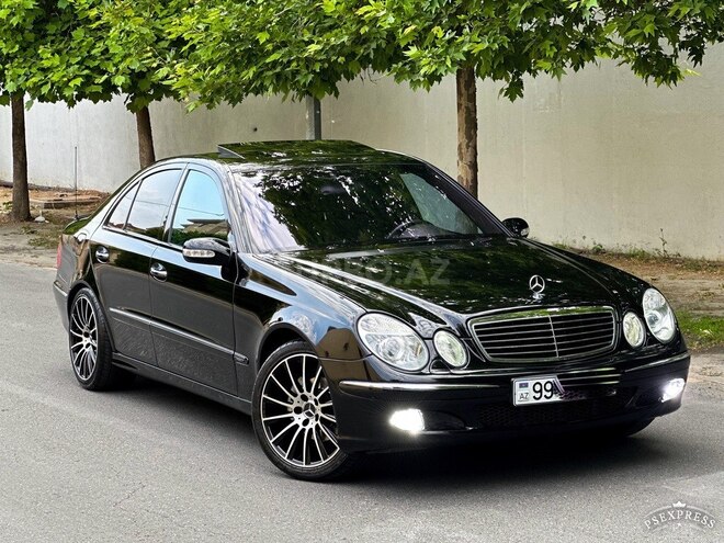 Mercedes E 240 2004, 251,000 km - 2.6 l - Bakı