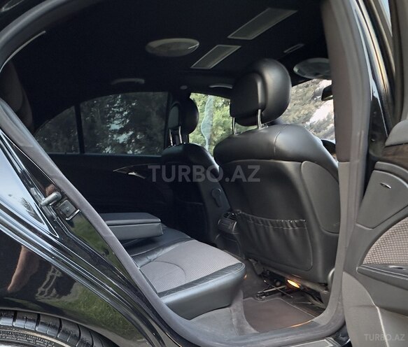 Mercedes E 240 2004, 251,000 km - 2.6 l - Bakı