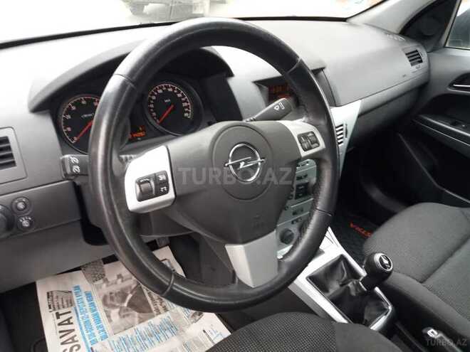 Opel Astra 2009, 214,000 km - 1.4 l - Gəncə