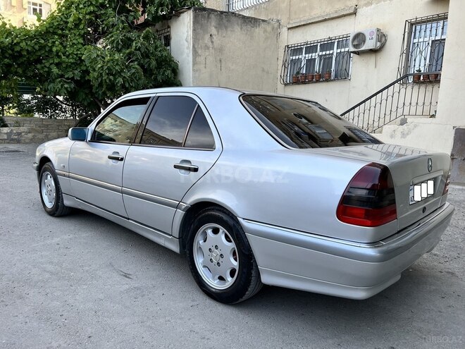 Mercedes C 200 1997, 566,461 km - 2.0 l - Bakı
