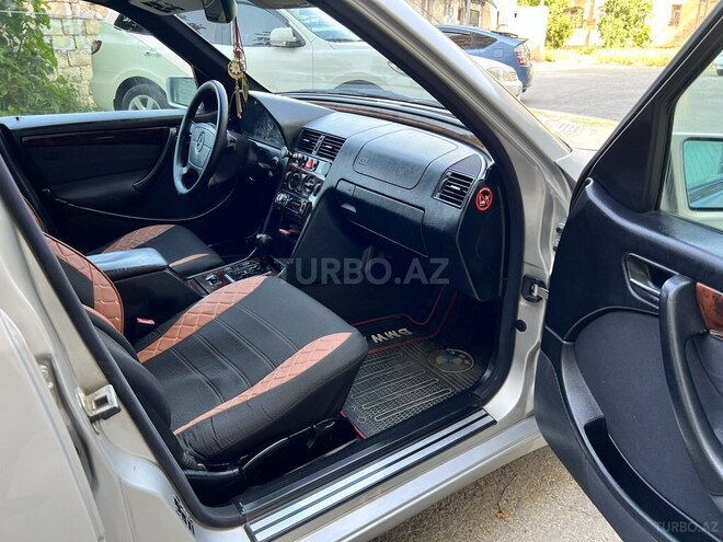 Mercedes C 200 1997, 566,461 km - 2.0 l - Bakı