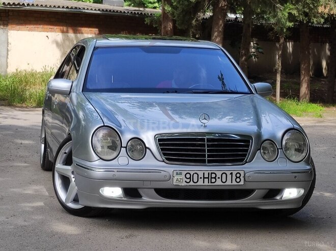 Mercedes E 320 2001, 280,000 km - 3.2 l - Mingəçevir