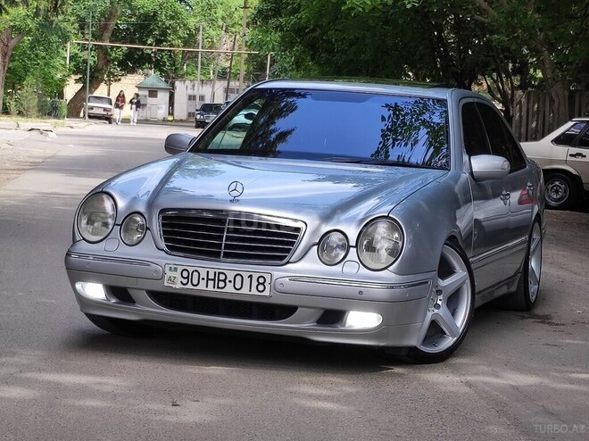 Mercedes E 320 2001, 280,000 km - 3.2 l - Mingəçevir