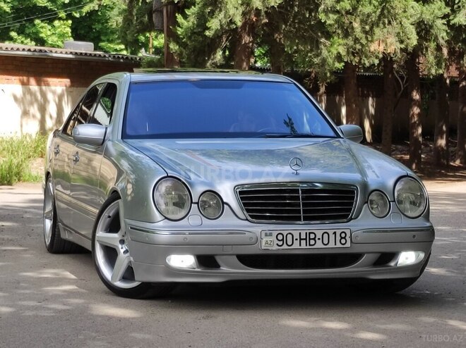 Mercedes E 320 2001, 280,000 km - 3.2 l - Mingəçevir