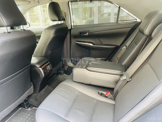 Toyota Camry 2016, 134,582 km - 2.5 l - Bakı