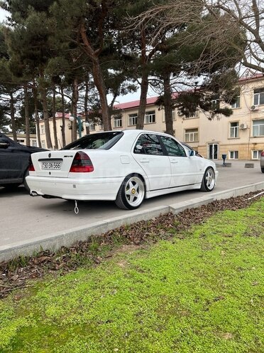 Mercedes C 240 1998, 350,000 km - 2.4 l - Bakı