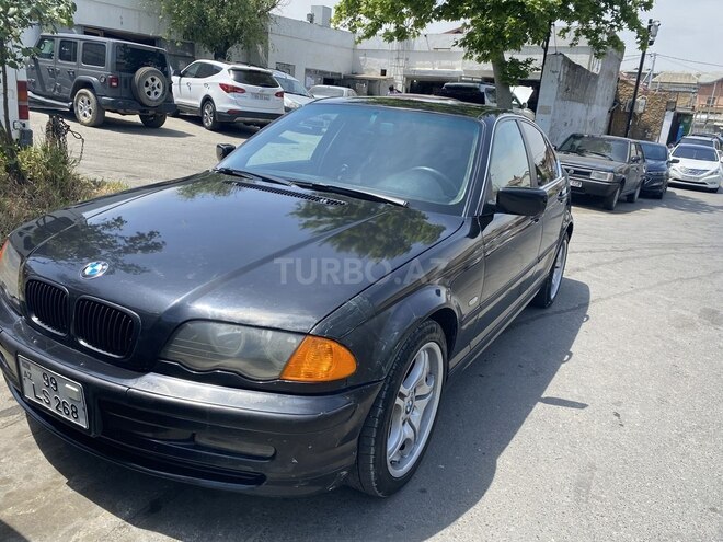 BMW 325 1999, 258,600 km - 2.5 l - Bakı