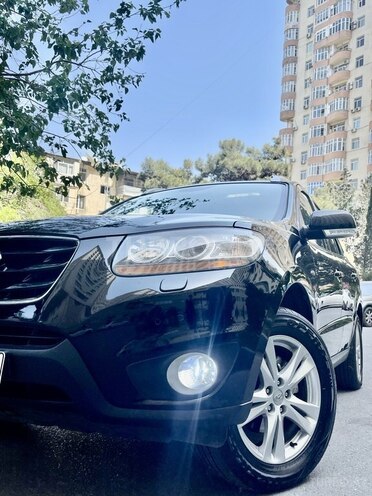 Hyundai Santa Fe 2009, 259,900 km - 2.0 l - Bakı