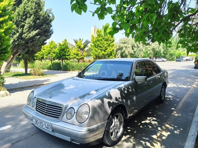 Mercedes E 240 1998, 395,000 km - 2.4 л - Sumqayıt