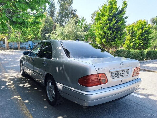 Mercedes E 240 1998, 395,000 km - 2.4 л - Sumqayıt