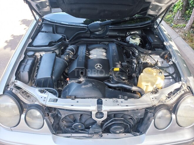 Mercedes E 240 1998, 395,000 km - 2.4 л - Sumqayıt