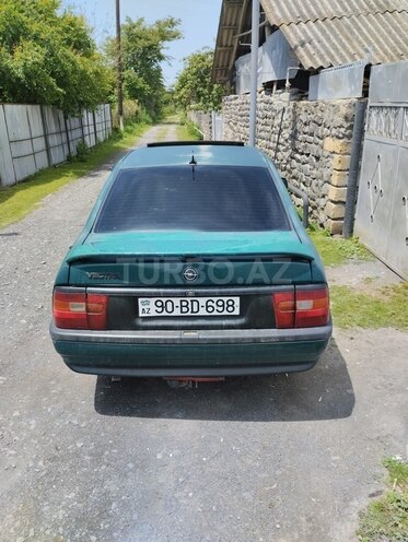 Opel Vectra 1994, 372,000 km - 2.0 л - Zaqatala