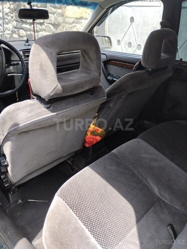 Opel Vectra 1994, 372,000 km - 2.0 л - Zaqatala