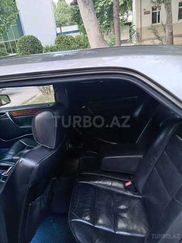 Mercedes E 220 1993, 388,888 km - 2.2 l - Yevlax