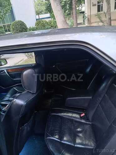 Mercedes E 220 1993, 388,888 km - 2.2 l - Yevlax