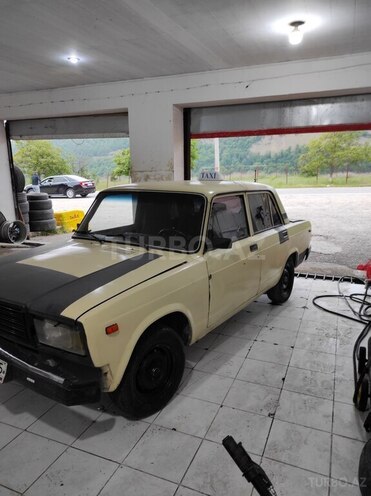LADA (VAZ) 2107 1991, 80,000 km - 1.6 l - Qusar
