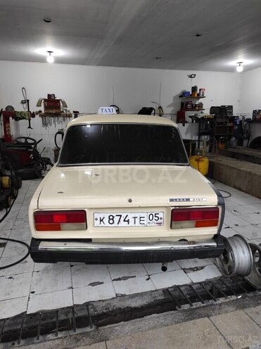 LADA (VAZ) 2107 1991, 80,000 km - 1.6 l - Qusar