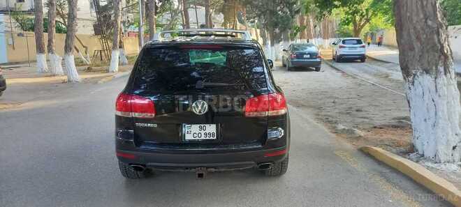 Volkswagen Touareg 2004, 235,000 km - 4.2 l - Sumqayıt
