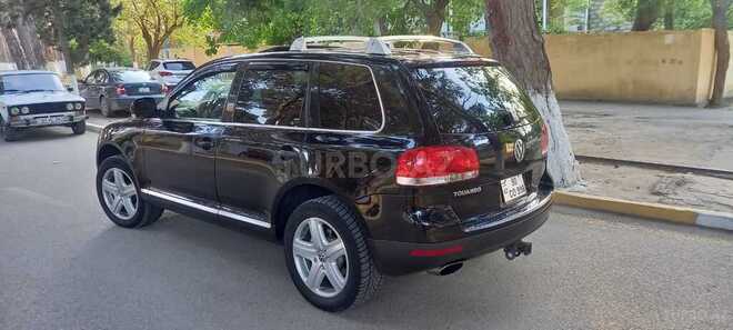 Volkswagen Touareg 2004, 235,000 km - 4.2 l - Sumqayıt