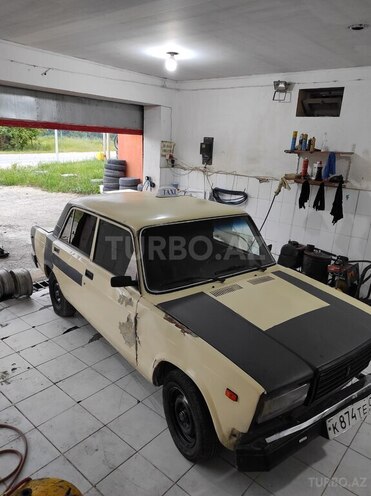 LADA (VAZ) 2107 1991, 80,000 km - 1.6 l - Qusar