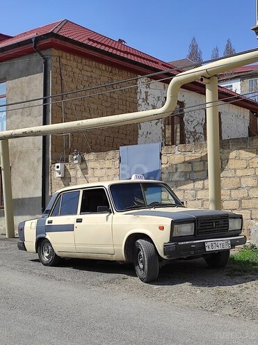 LADA (VAZ) 2107 1991, 80,000 km - 1.6 l - Qusar