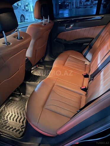 Mercedes E 200 2011, 230,000 km - 1.8 л - Bakı