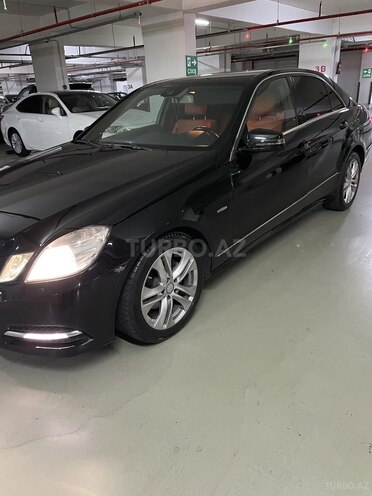 Mercedes E 200 2011, 230,000 km - 1.8 л - Bakı