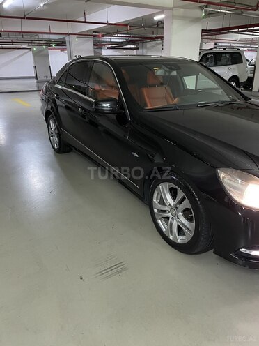 Mercedes E 200 2011, 230,000 km - 1.8 л - Bakı
