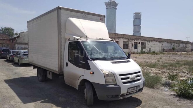 Ford Transit 2008, 330,000 km - 2.4 л - Bakı