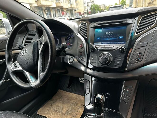 Hyundai i40 2013, 130,000 km - 2.0 л - Bakı